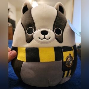 Harry Potter Hufflepuff Badger Squishmallow
